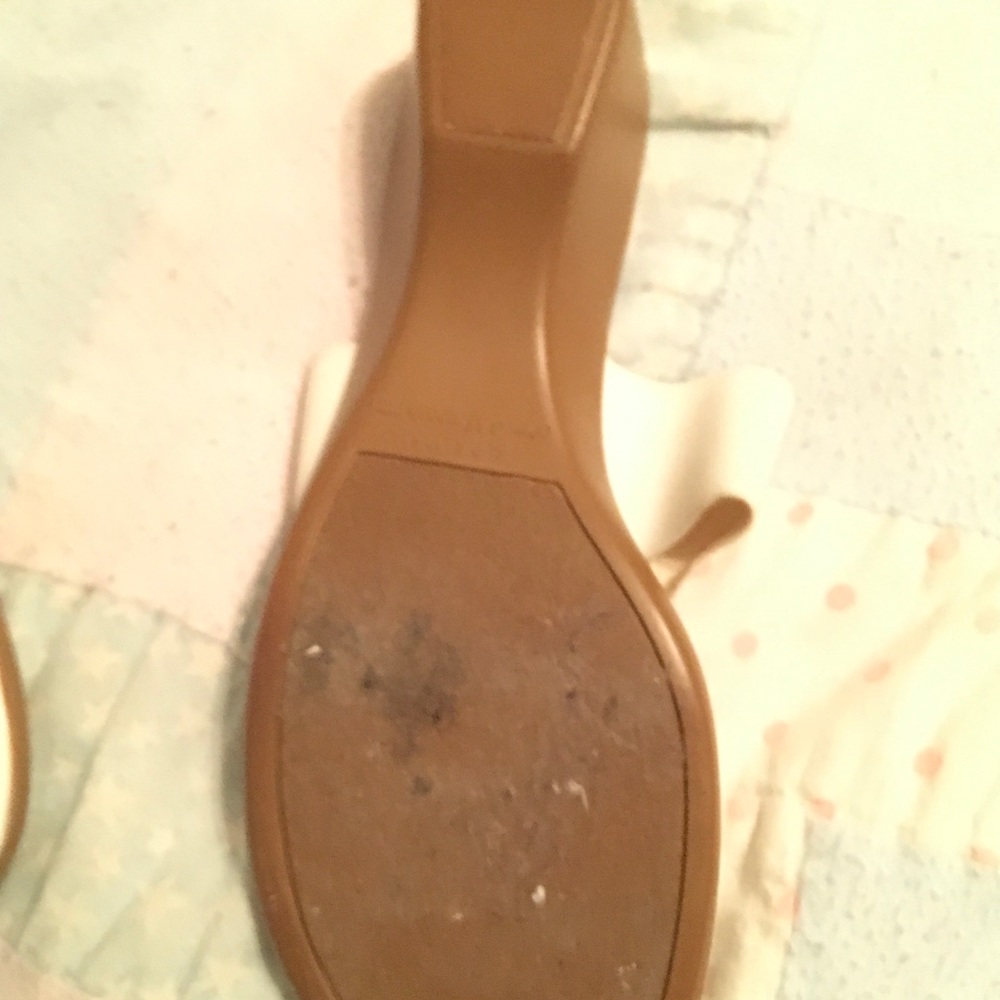 Shoes - Picture 3 of 3